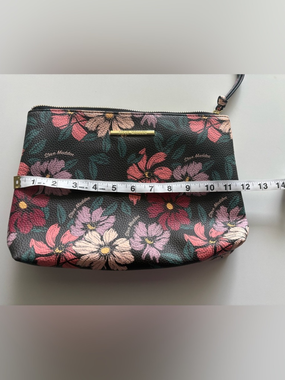 Steve Madden Floral Wristlet Zip Pouch - Picture 6 of 7